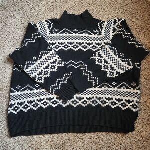 Old Navy Black And White Sweater